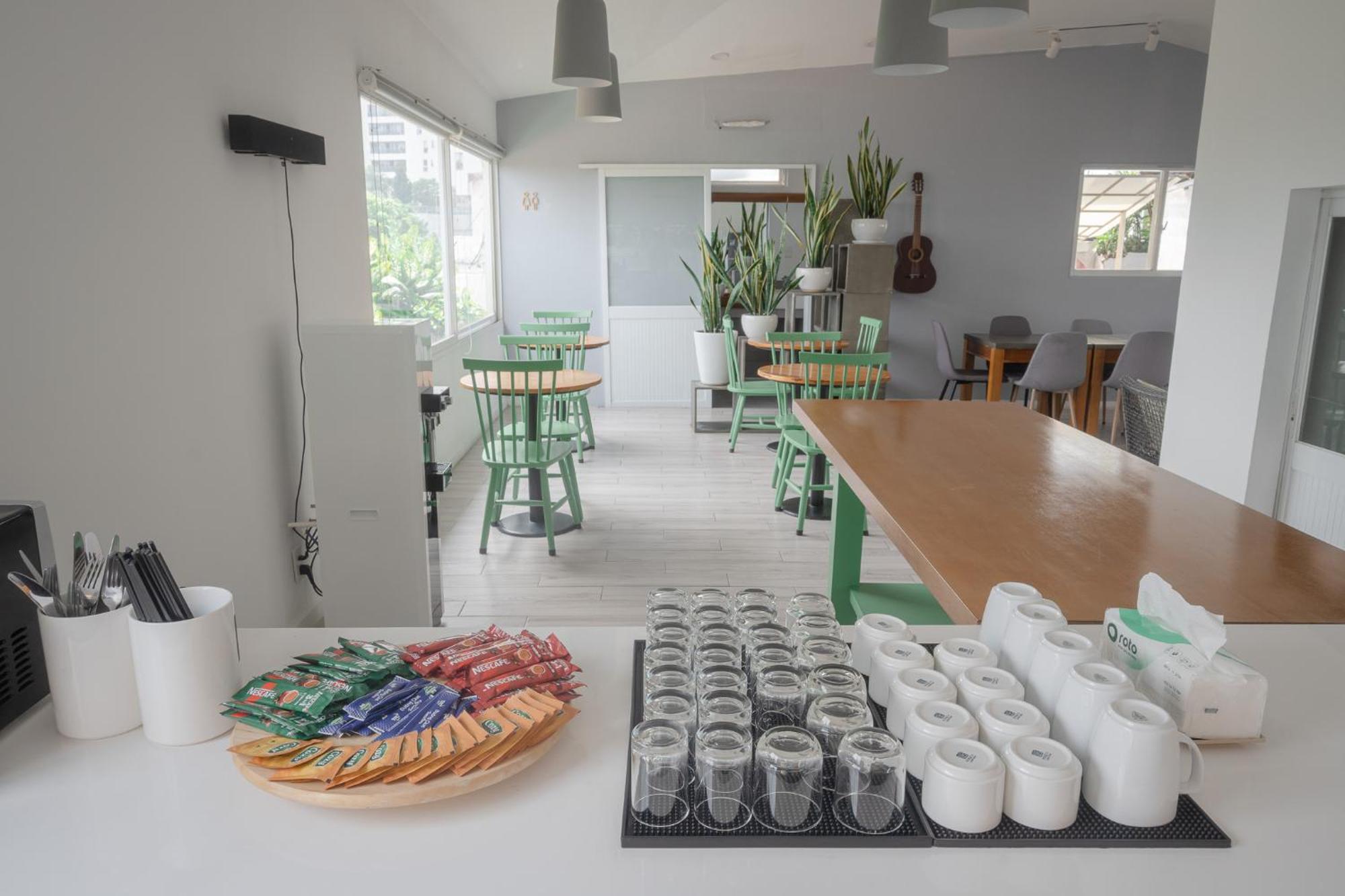 Common Inn Thao Dien Ho Chi Minh City Exterior photo